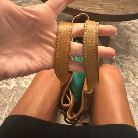 Louis Vuitton Brown and Tan Monogram Tote - Picture 4 of 10